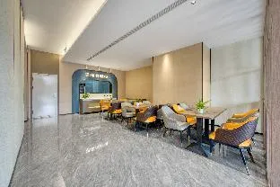 Starway Hotel Chengdu Xihua University Tongsen Jinxi