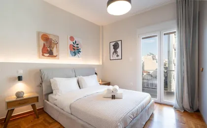 Classy Apartment in Koukaki, Walk To Metro & Acropolis