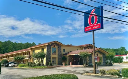Motel 6 Huntsville, Al - University Dr