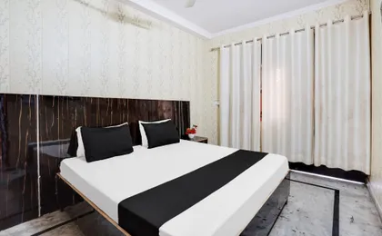Hotel O R S Residency