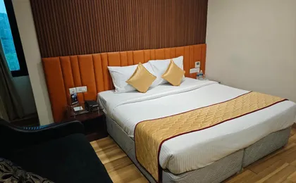 Esthell Hotel