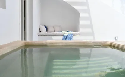 Thiro Villas Santorini
