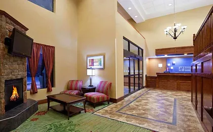 Holiday Inn Express Hotel & Suites Cleveland-Streetsboro By IHG