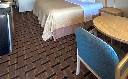 Economy Inn