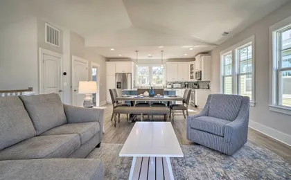 Kure Beach Townhome: Short Walk to the Beach!