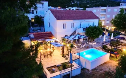 Summer Apartment