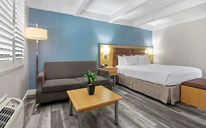 Prodigy Hotel, a Days Inn by Wyndham