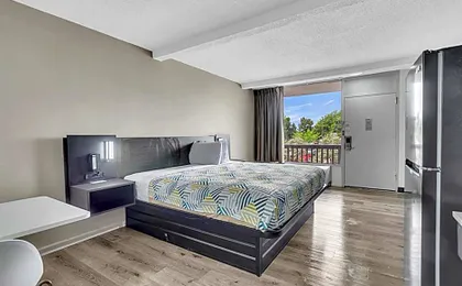 Studio 6 Extended Stay - Summerville, SC - Charleston