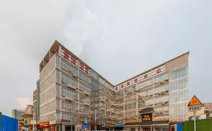 Junrun Hotel