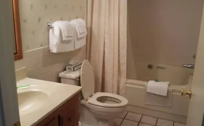 Roark Creek Resort