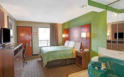 Days Inn by Wyndham Conover-Hickory
