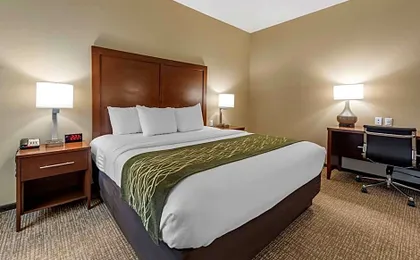 Comfort Inn & Suites