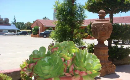 Economy Inn Los Banos