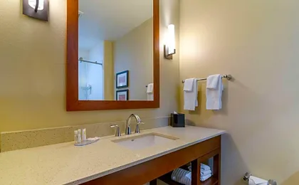 Comfort Inn & Suites Mandan - Bismarck