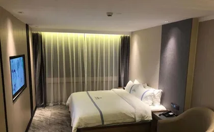 Greentree Inn Shenzhen Buji Changlong Subway Station