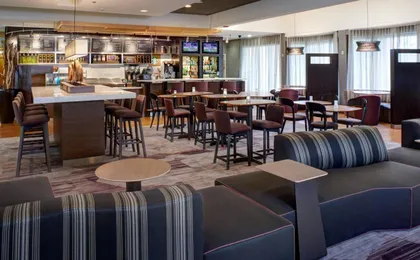 Courtyard by Marriott Chicago Oakbrook Terrace