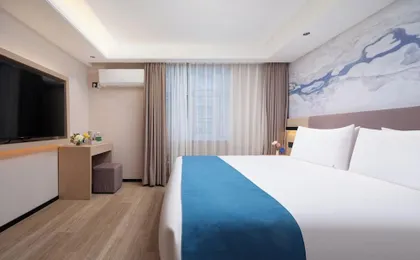 Naive L Executive Apartments Coast City