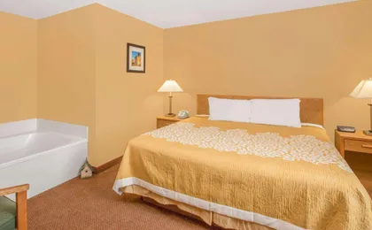 Days Inn by Wyndham Worthington