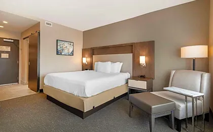 Best Western Plus Executive Residency Rigby's Water World Hotel