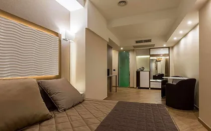Magri's Hotel