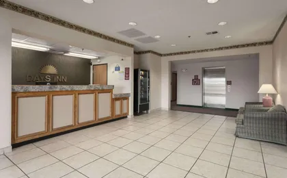 Days Inn by Wyndham Jefferson City