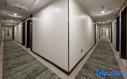 GreenTree Smart Choice Hotel (Shanghai Chest hospital Hongqiao Road Metro Station)