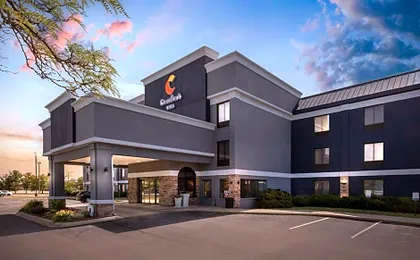 Comfort Inn Bourbonnais Near I-57