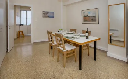 Central Apartment on Pedestrian Street by Ghh