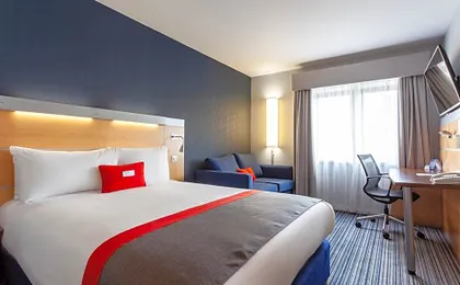 Holiday Inn Express Edinburgh Royal Mile By IHG