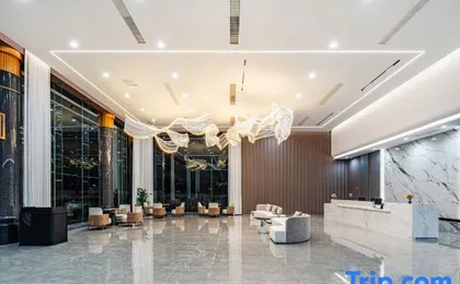 Guike Hotel (Shanghai Global Harbor Zhongning Road Subway Station Branch)