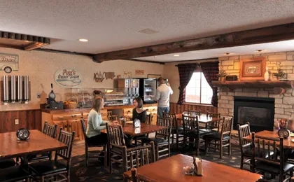 Cedar Creek Hotel Wausau - Rothschild