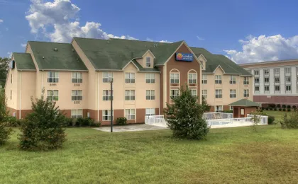 Comfort Inn & Suites Santee I-95