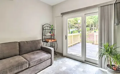 Hot Tub + Game Room: Peaceful Poconos Home!