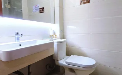 Guangzhou Uhome International Apartment