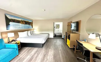 Days Inn & Suites by Wyndham Bossier City LA Shreveport