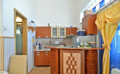 Apartment 1374