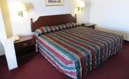 Executive Inn & Suites West Columbia
