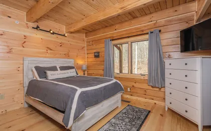 Wander Inn by Taylor Made Deep Creek