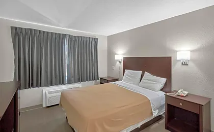 Bridgeview Inn - Chicago Area