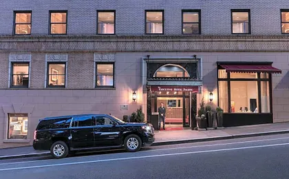 Executive Hotel Pacific