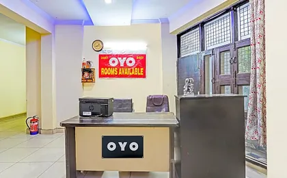 Hotel O Royal Inn