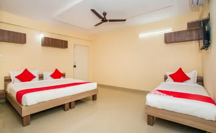 Hotel Blueberry by Oyo Rooms