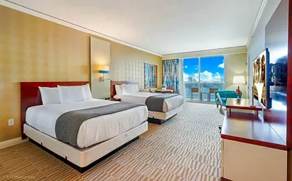 Elegant Resort Studio with Breathtaking Views