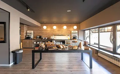 Hotel Acta Madfor