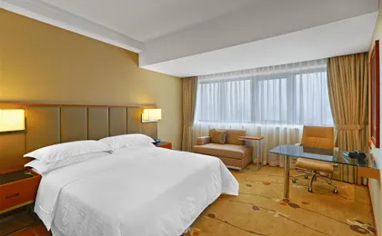Sheraton Chengdu Lido Hotel