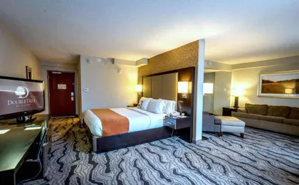 Doubletree by Hilton Montgomery Downtown (H)