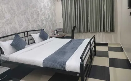 Hotel Royal Shantii Inn