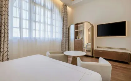 Grand Hotel Centenari, Valencia, Autograph Collection