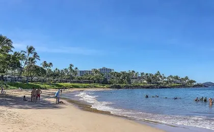 Luxurious Ho'olei 12-2, Lush View, Close to Pool, Sleeps 8 in Beds, Central AC!