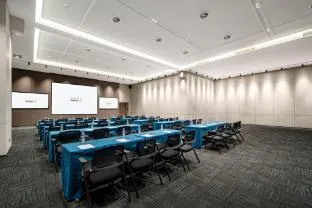 Intercity Hotel Chengdu Ticc